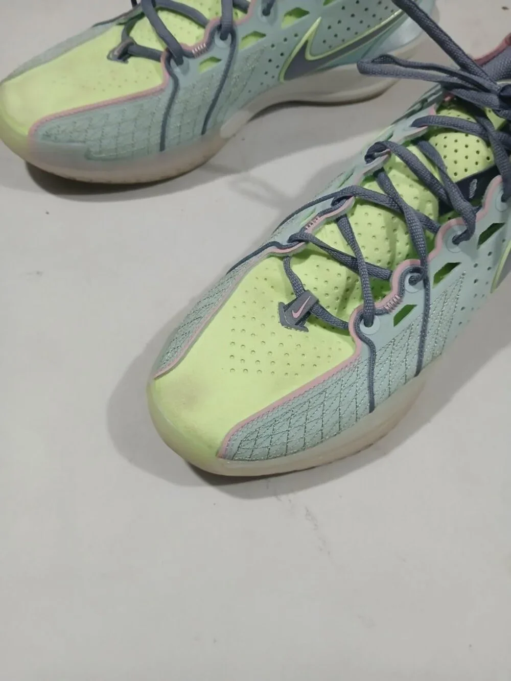 Nike Air GT Cut 3 Dreamers Basketball Shoes